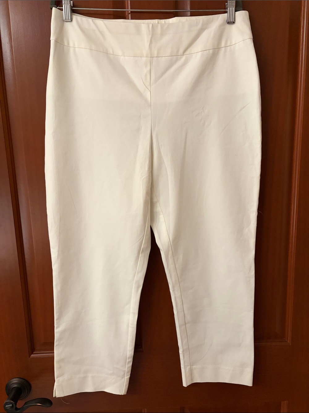 Chico's Cream Cropped Stretch Ankle Pants